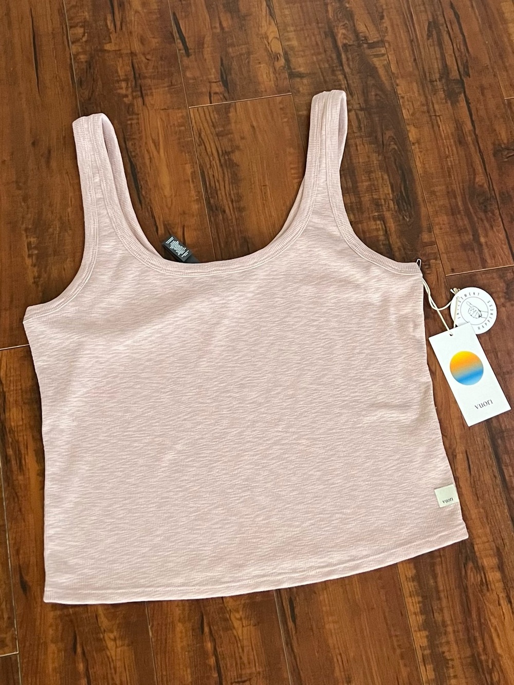 Vuori Sunrise Crop Tank Top